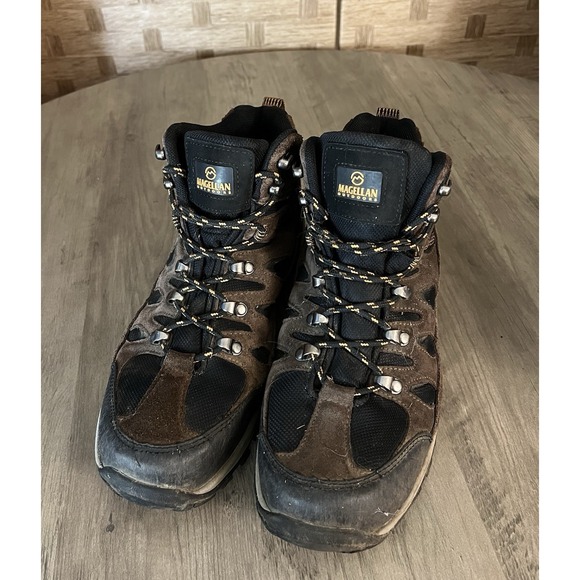 Magellan Outdoor Hiking Boots 158998 Brown Suede Lace-up Men's 8 D - Picture 1 of 5